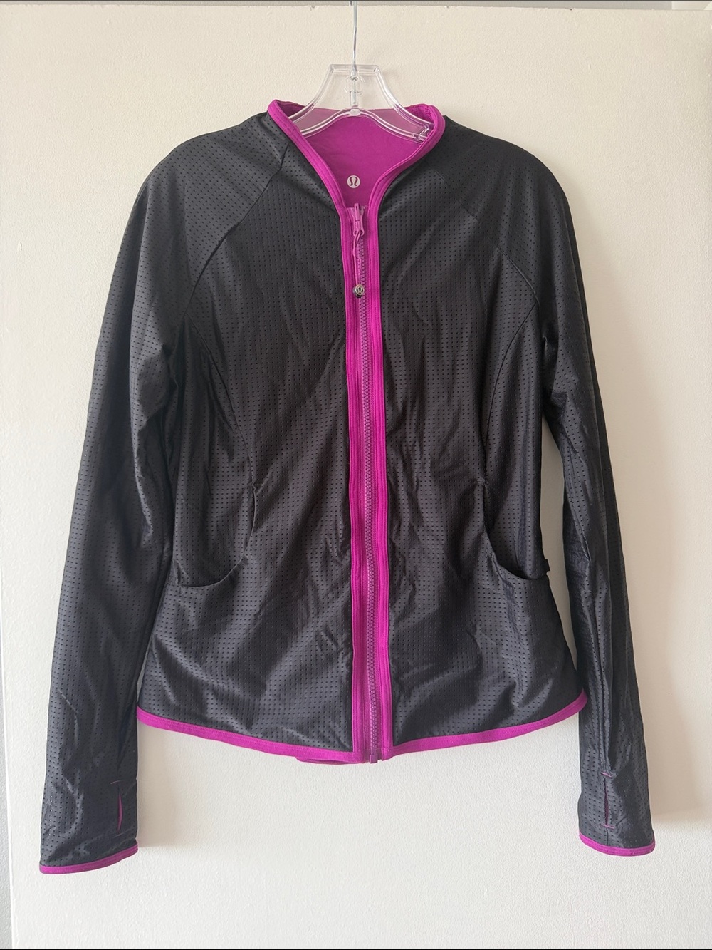 Lululemon Find Your Bliss Reversible Jacket 8 Regal Plum Black Luon Mesh Track